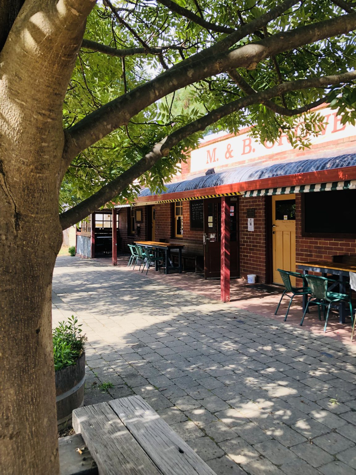 Gundaroo Inn Gundaroo